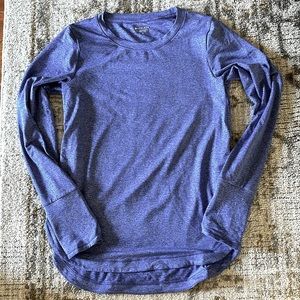 uptempo shirt w thumb holes